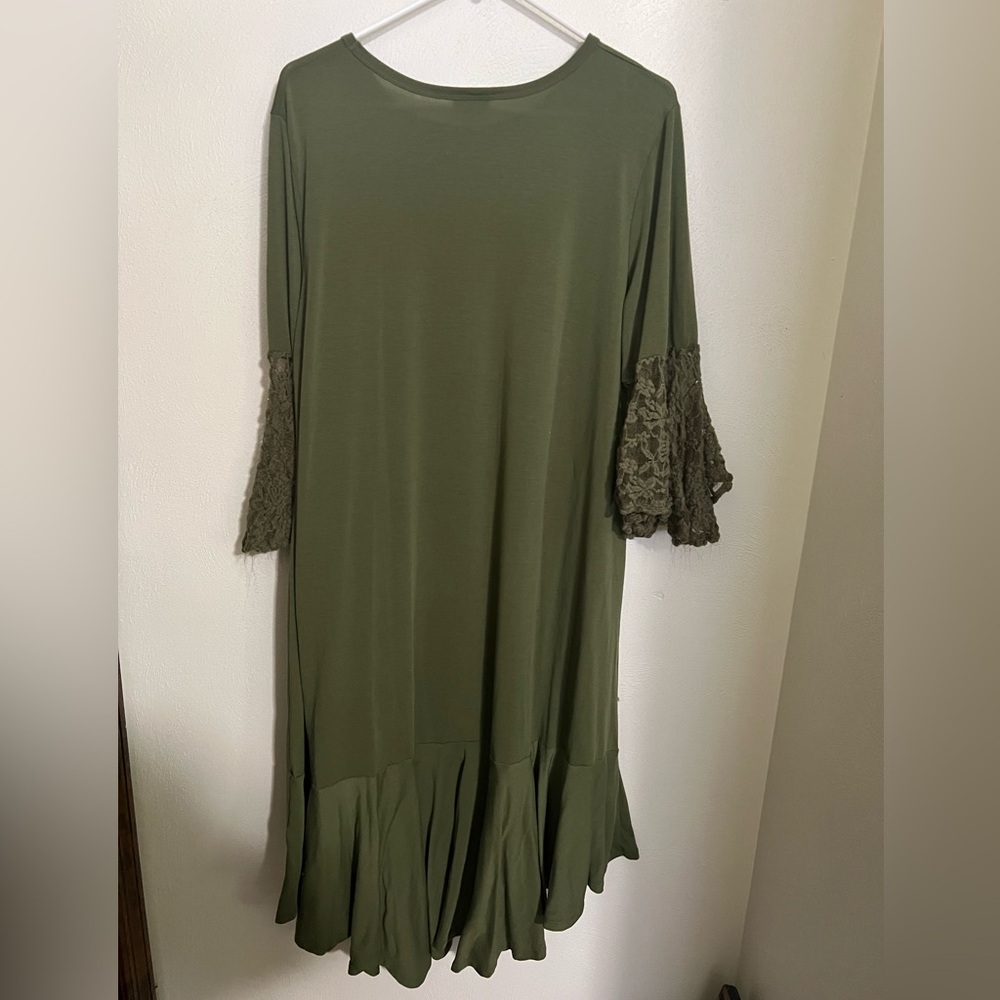 LULAROE Maurine Dress with Lace Bell Sleeves and‎ Ruffles Olive Green Women's XL - Picture 6 of 6